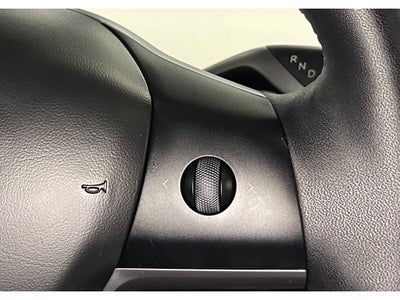 2025 Tesla Model Y Performance