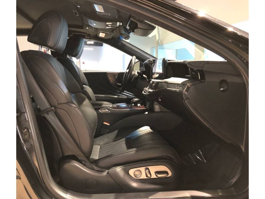 2021 Lexus LS 500h Core