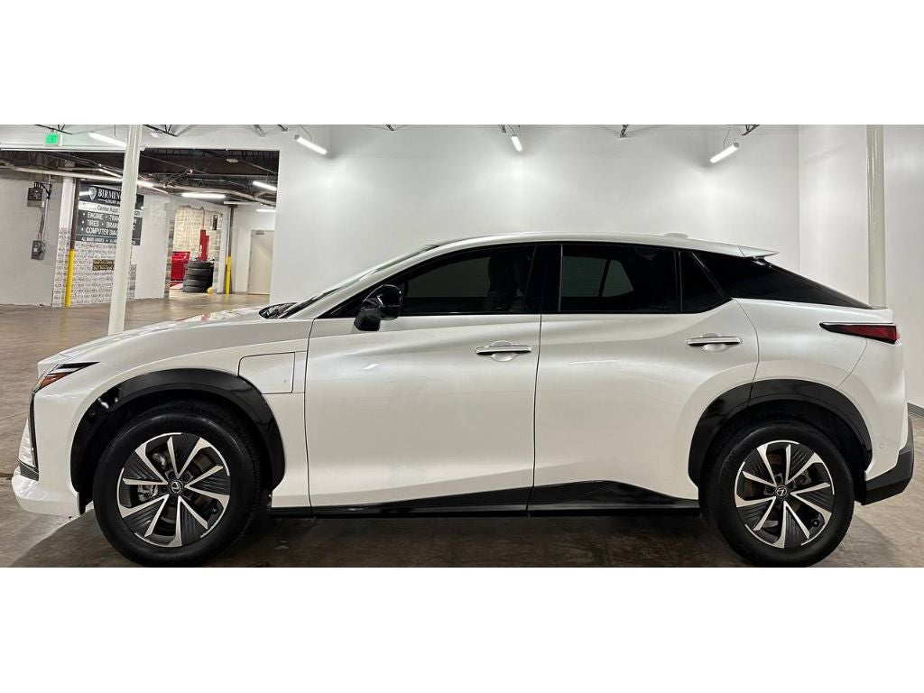 2024 Lexus RZ 450e Premium