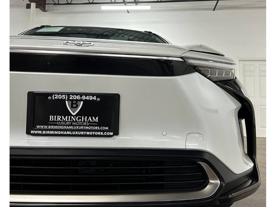 2023 Toyota bZ4X Limited
