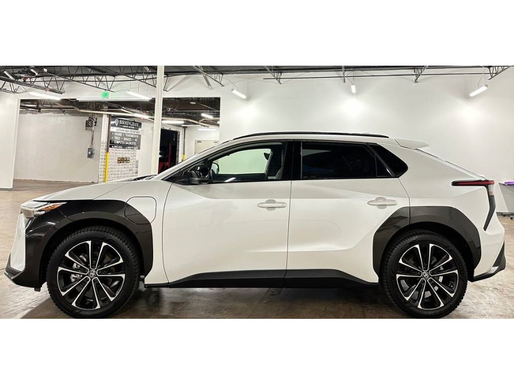 2023 Toyota bZ4X Limited