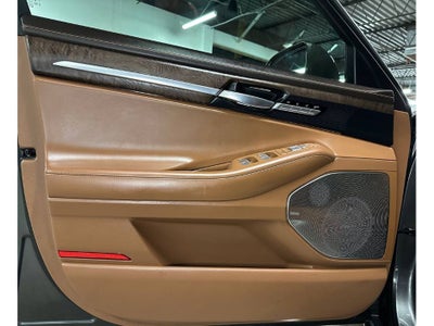 2022 Genesis G90 5.0L Ultimate