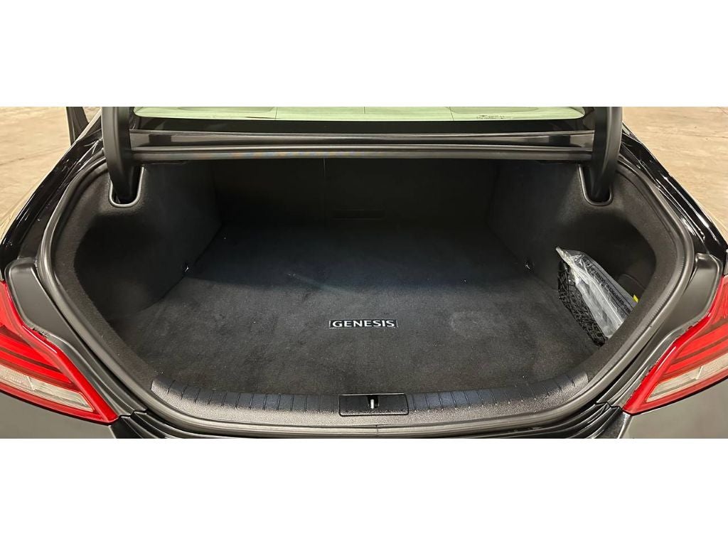 2021 Genesis G70 2.0T