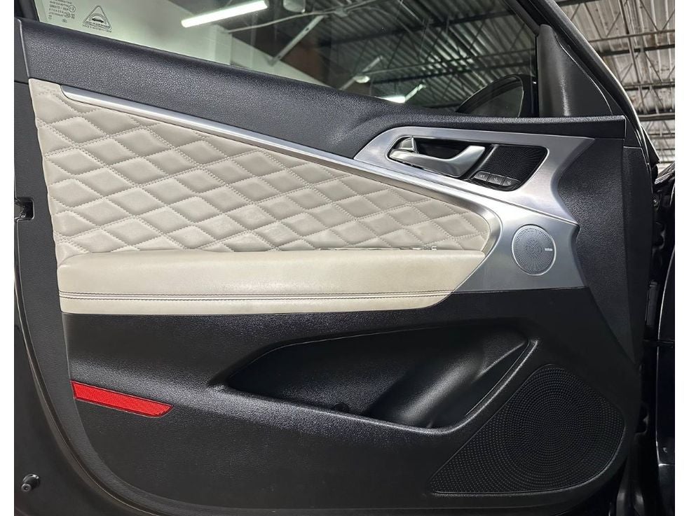 2021 Genesis G70 2.0T