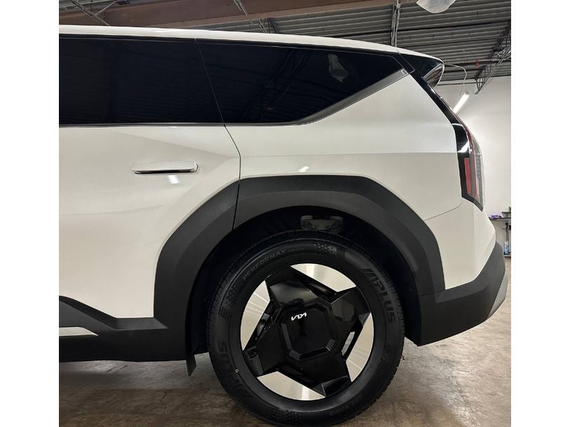 2024 Kia EV9 Light SR