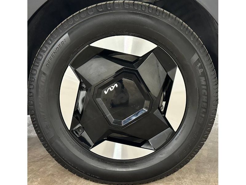 2024 Kia EV9 Light LR
