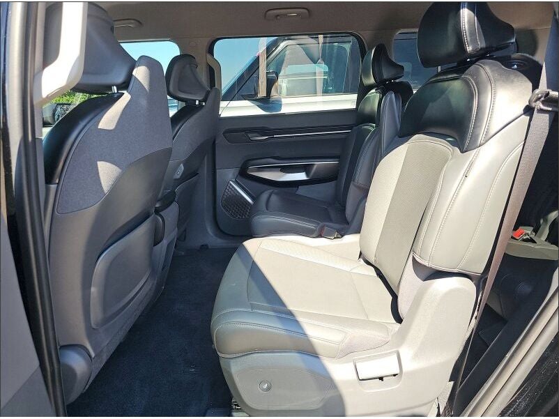 2024 Kia EV9 Light LR