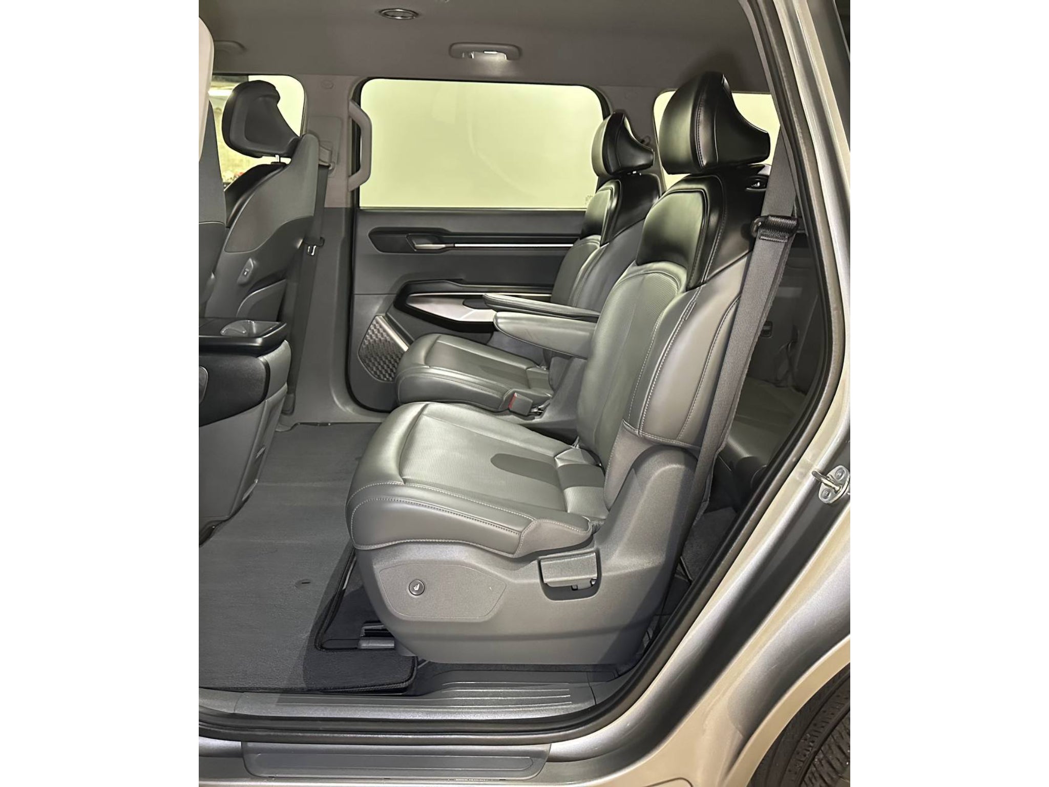 2024 Kia EV9 Light LR