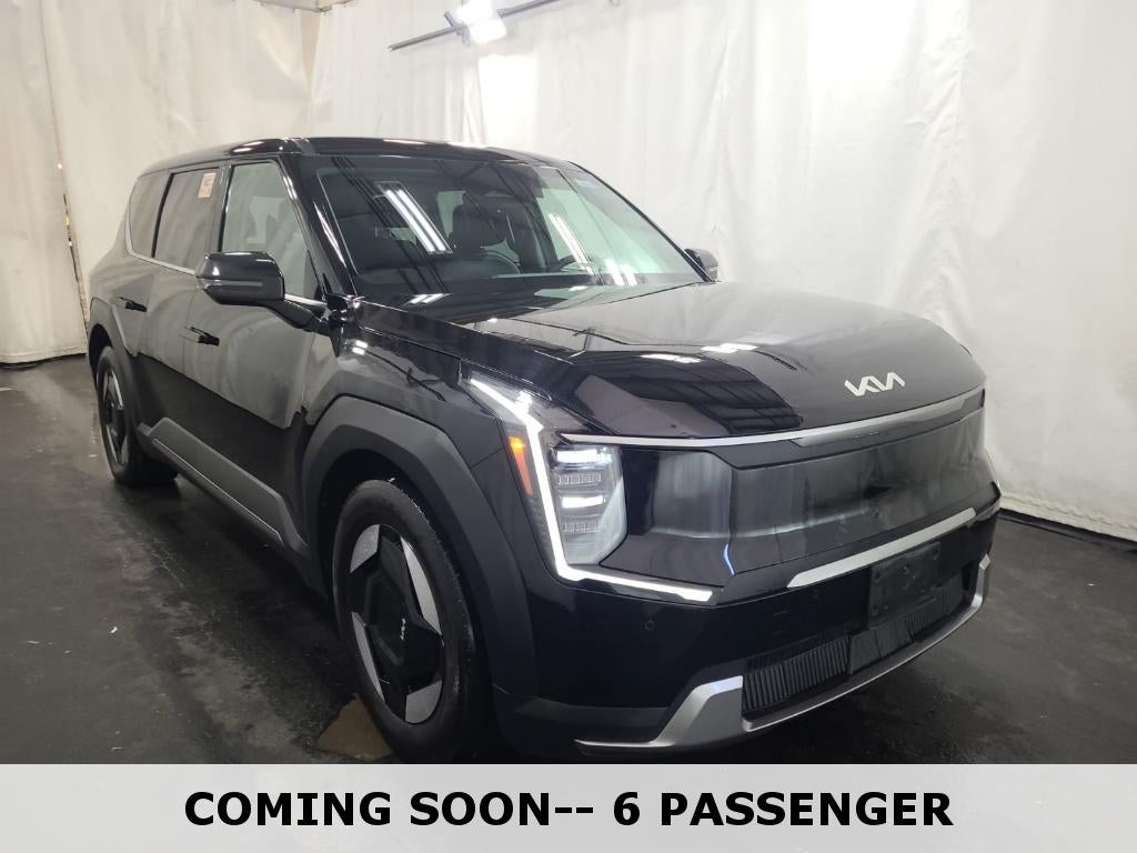 2024 Kia EV9 Light LR