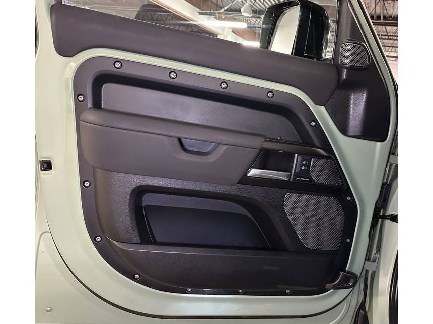 2023 Land Rover Defender 110 XS