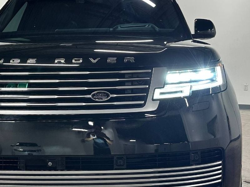 2023 Land Rover Range Rover SV