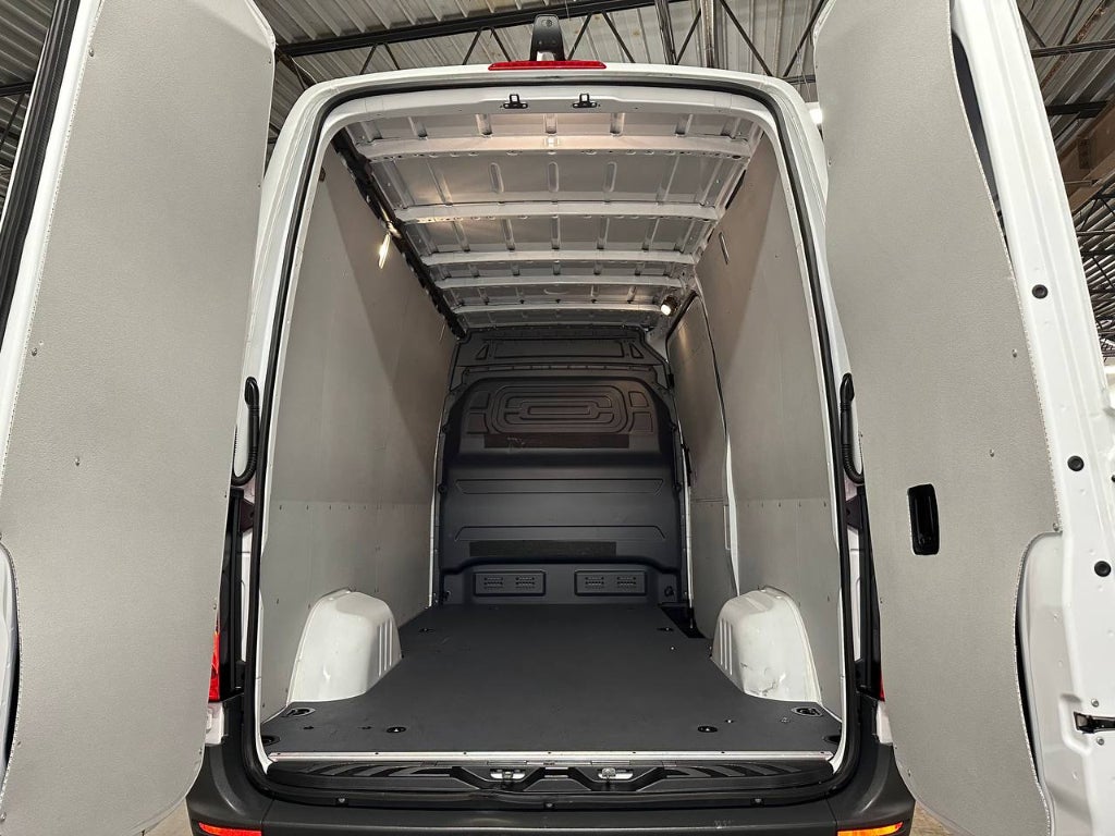 2024 Mercedes-Benz Sprinter 2500 Base