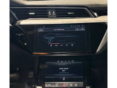 2024 Audi Q8 Sportback e-tron Premium S line