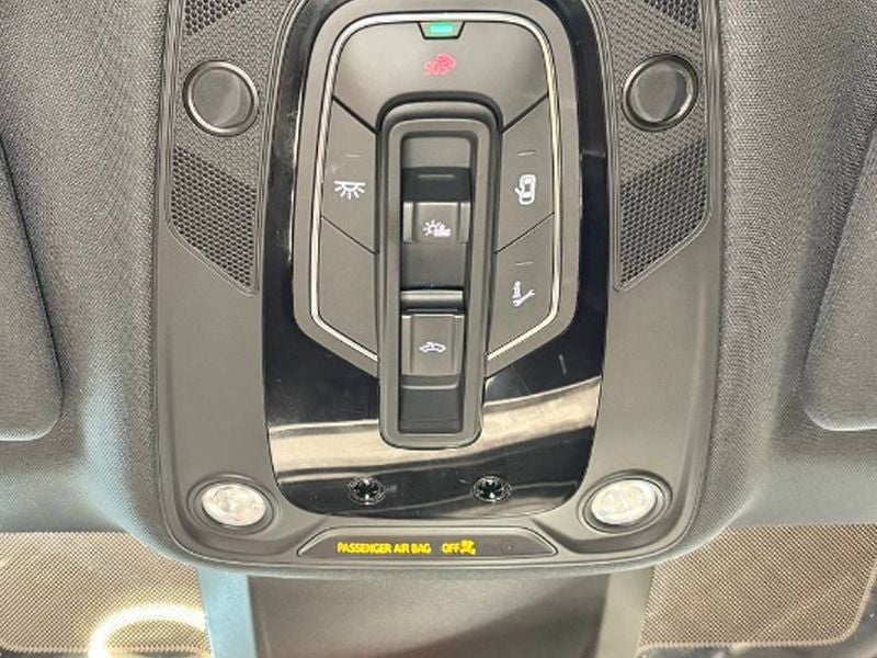 2024 Audi Q8 Sportback e-tron Premium S line