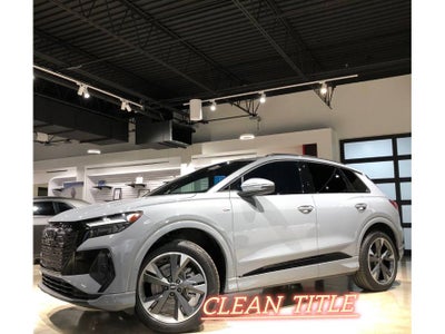 2024 Audi Q4 e-tron Premium Plus