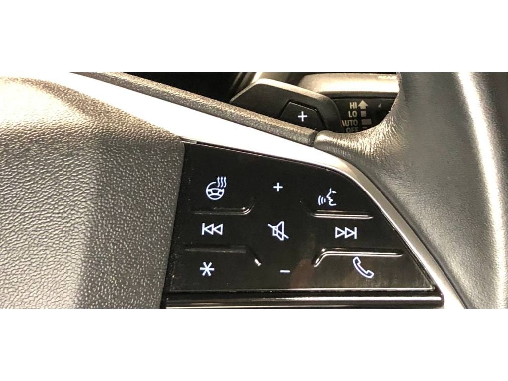 2024 Audi Q4 e-tron Premium Plus