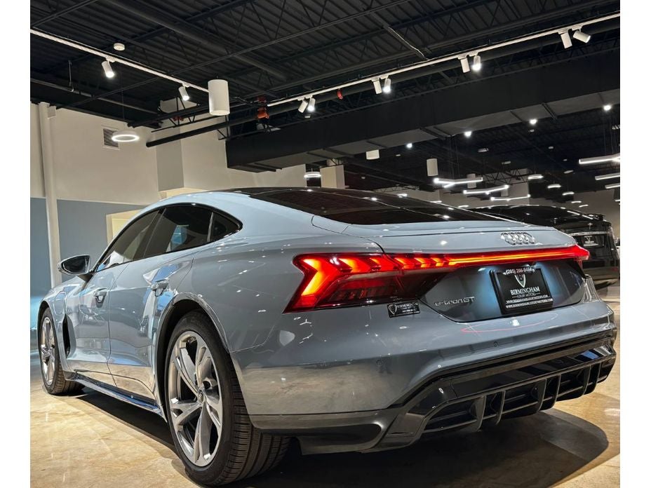 2023 Audi e-tron GT Premium Plus