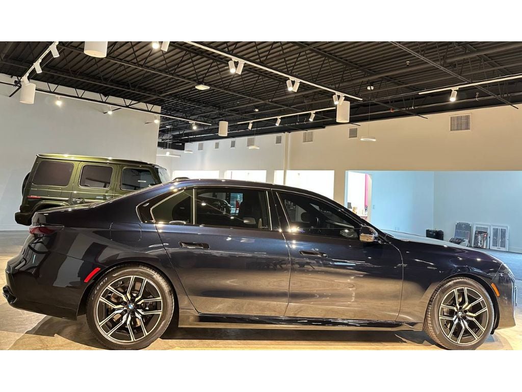 2024 BMW 7 series 760i xDrive