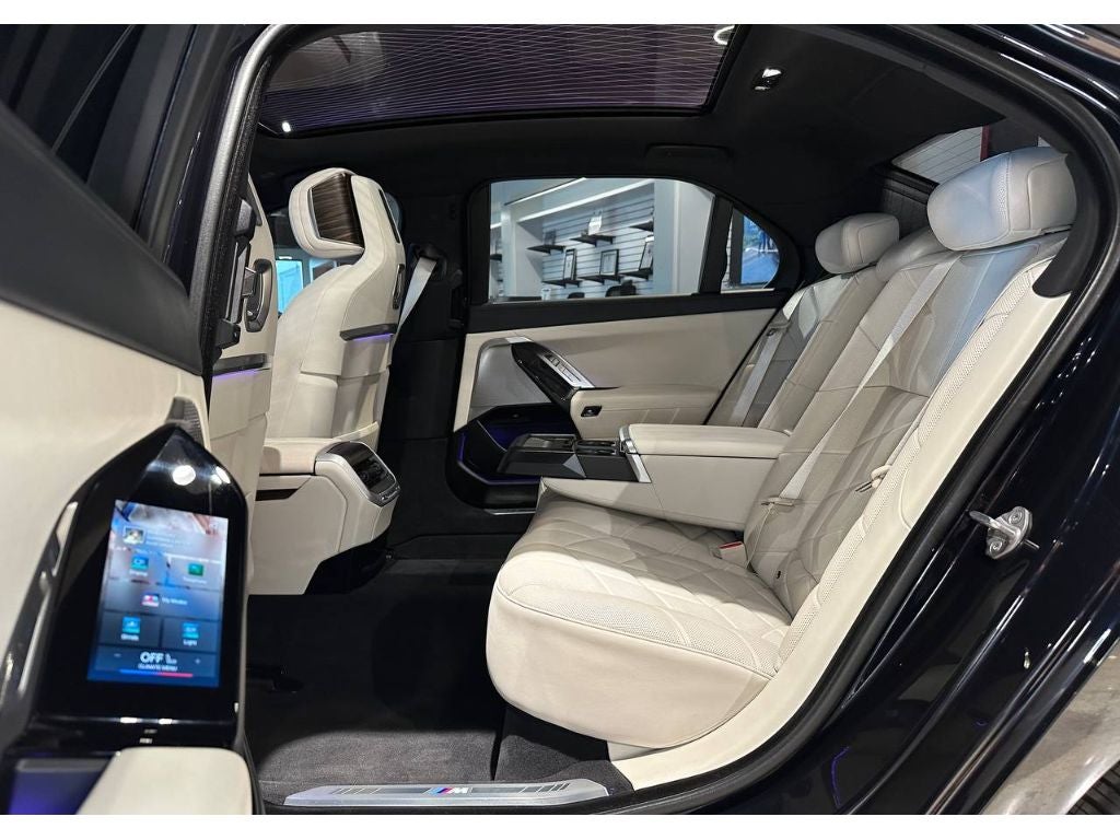 2024 BMW 7 series 760i xDrive