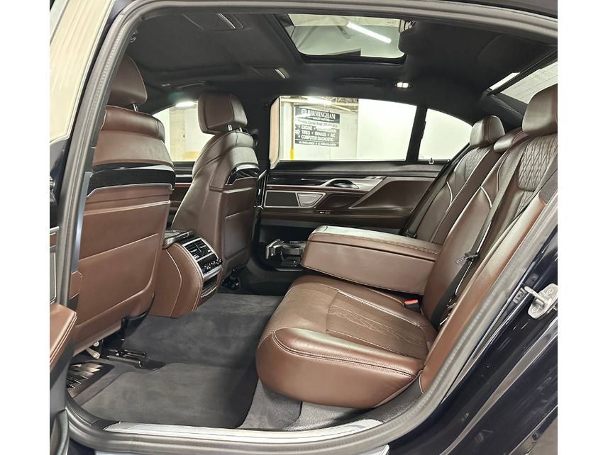 2019 BMW 7 series 740i
