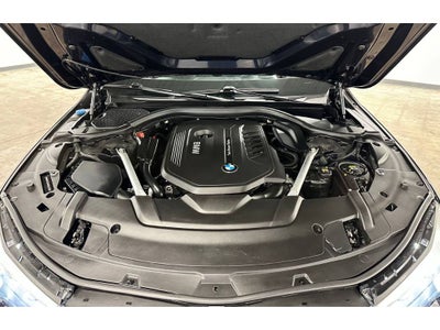 2019 BMW 7 series 740i