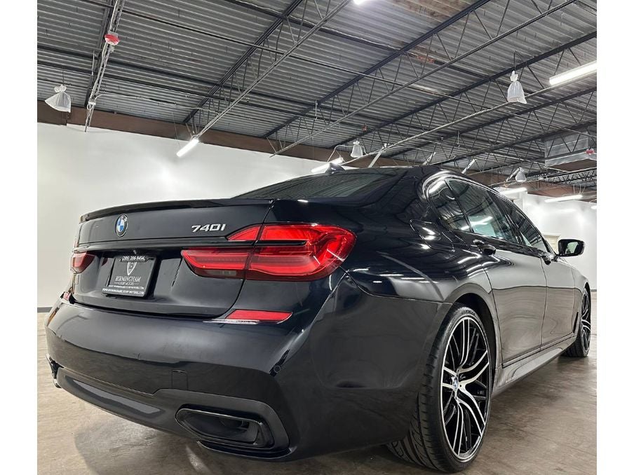 2018 BMW 7 series 740i