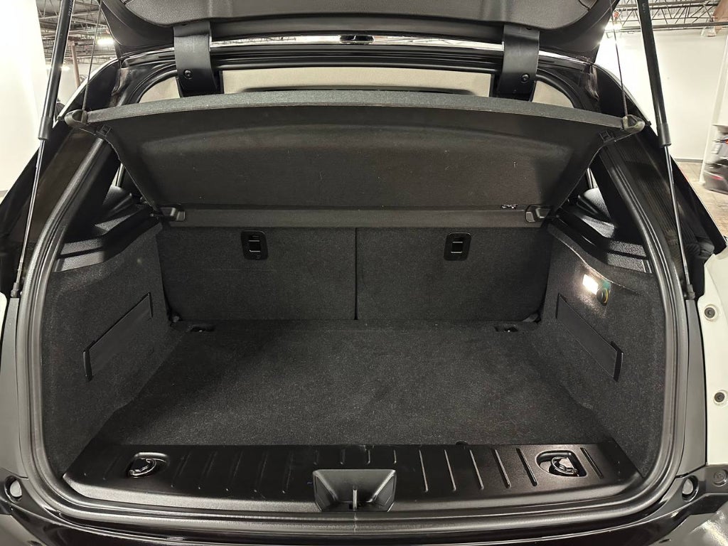 2017 BMW i3 94 Ah w/Range Extender