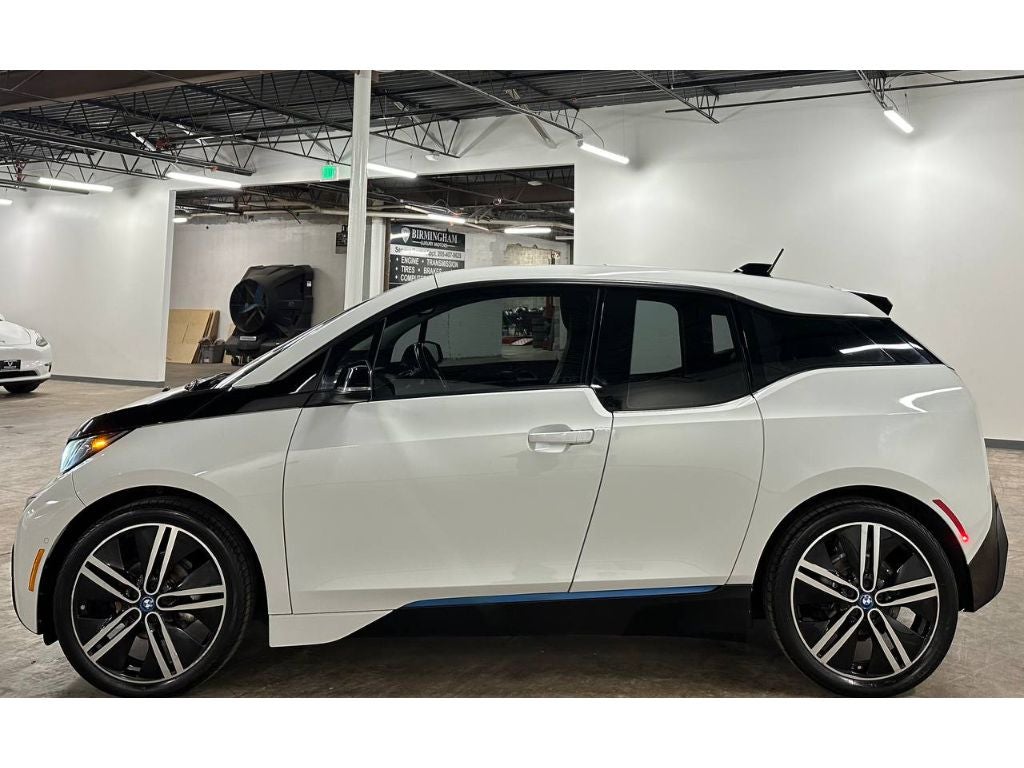 2017 BMW i3 94 Ah w/Range Extender