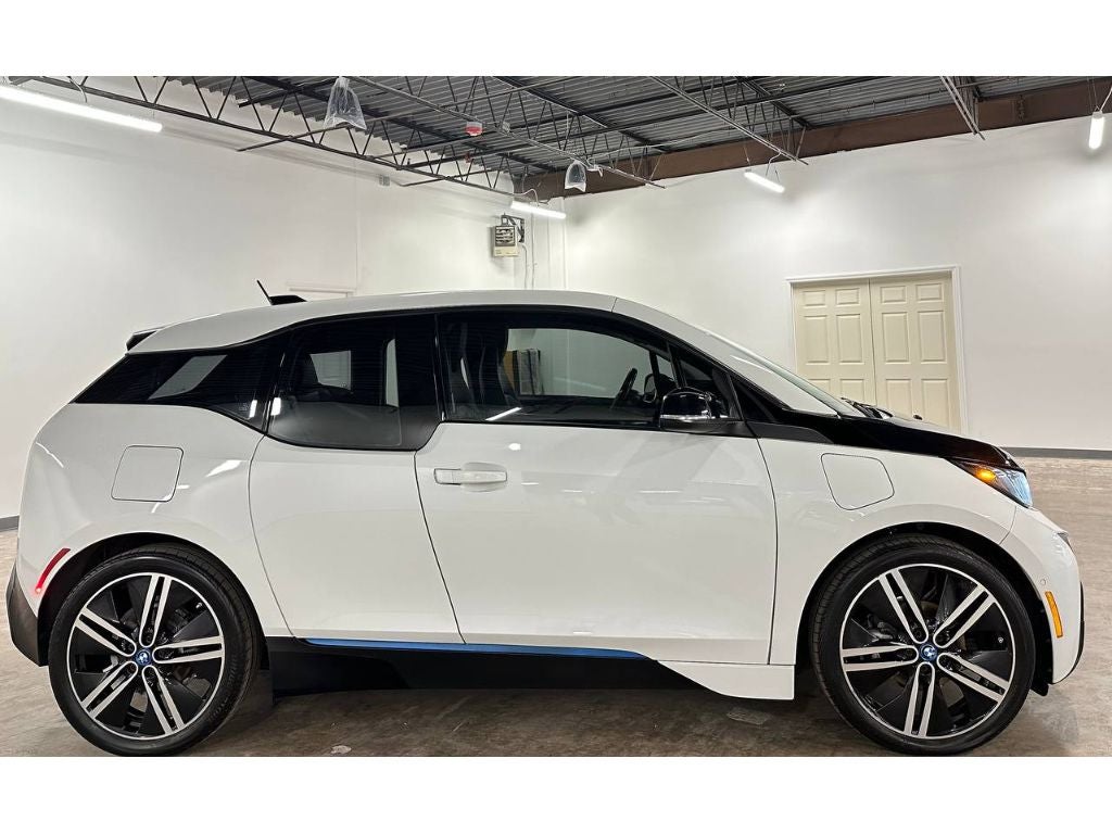2017 BMW i3 94 Ah w/Range Extender