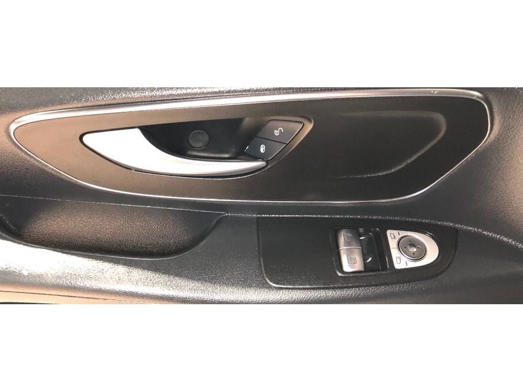 2016 Mercedes-Benz Metris RWD 126"