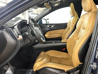 2021 Volvo XC60 Inscription