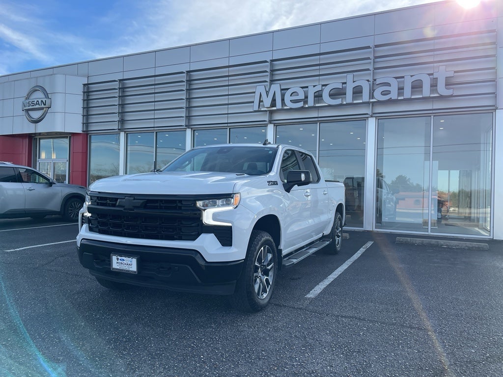 2023 Chevrolet Silverado LT