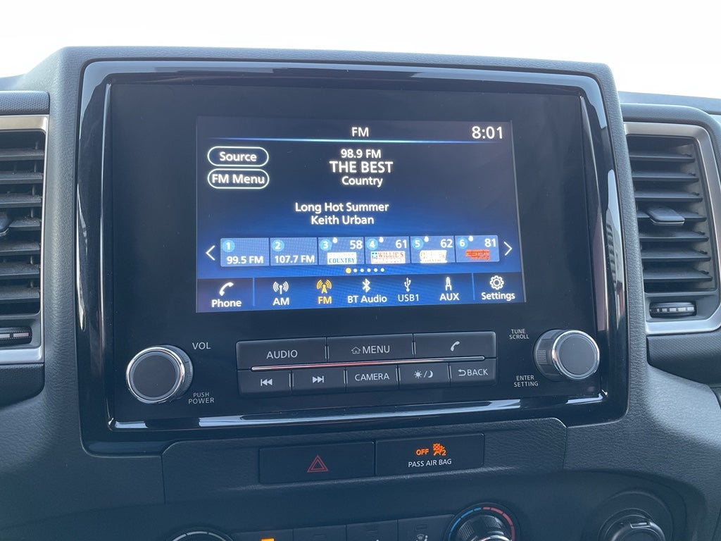 2022 Nissan Frontier SV