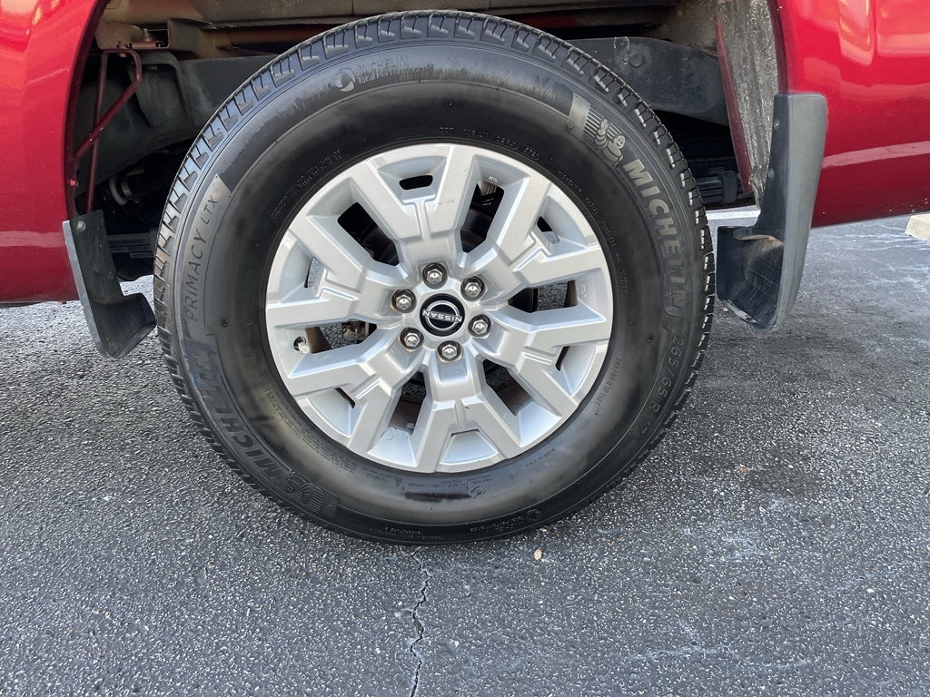 2022 Nissan Frontier SV