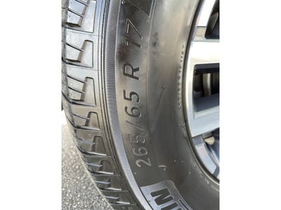 2024 Nissan Frontier SL