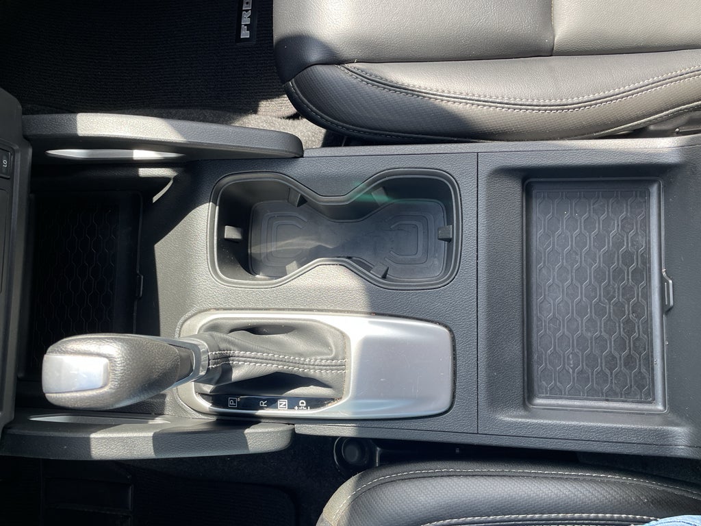 2024 Nissan Frontier SL