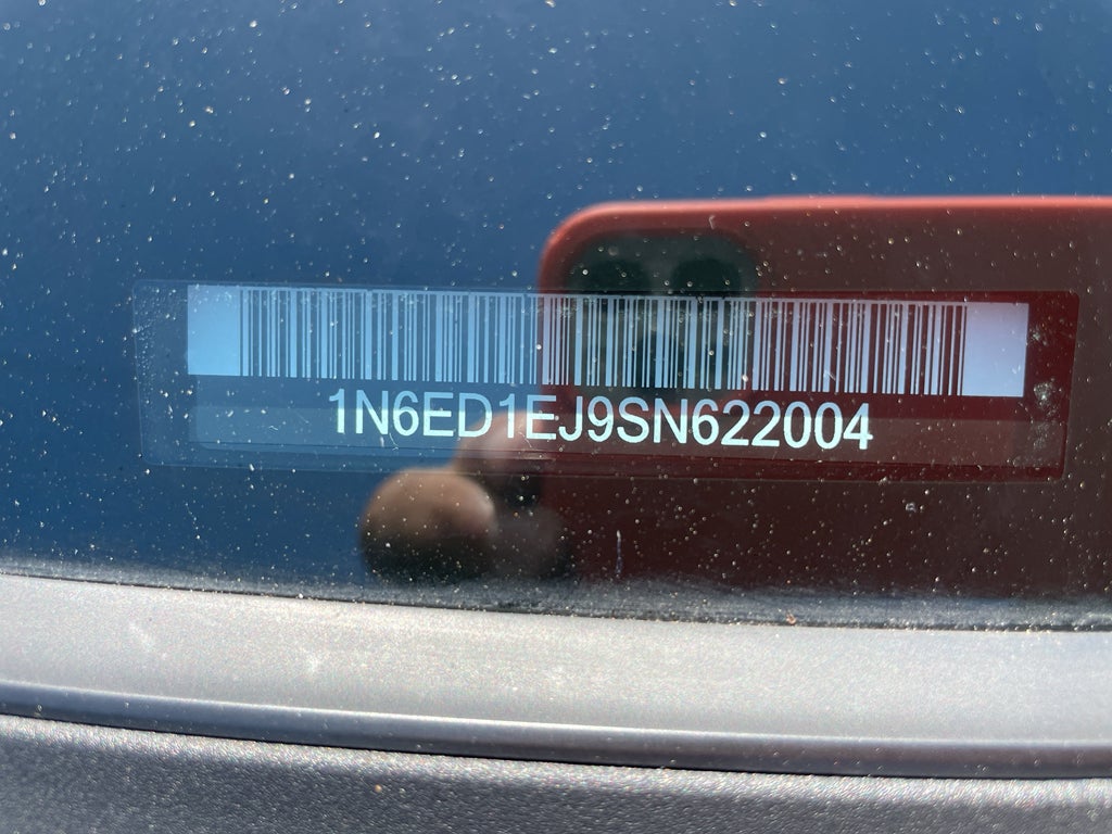 2025 Nissan Frontier SV