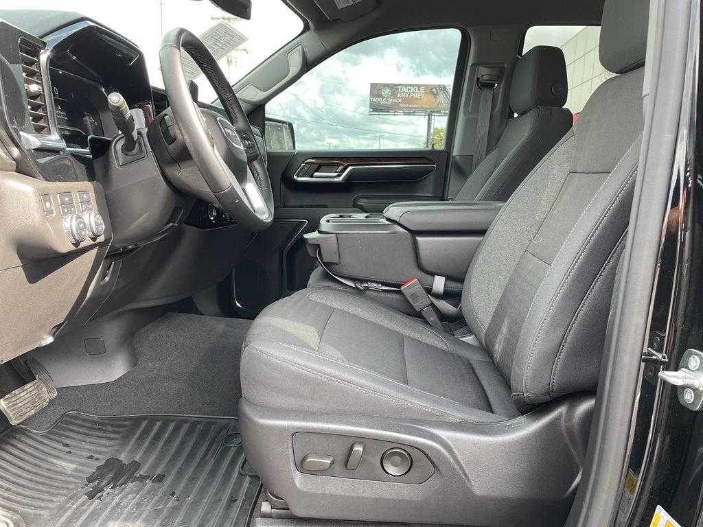 2024 GMC Sierra Elevation