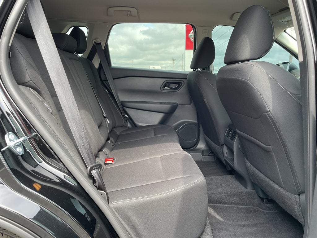 2025 Nissan Rogue S