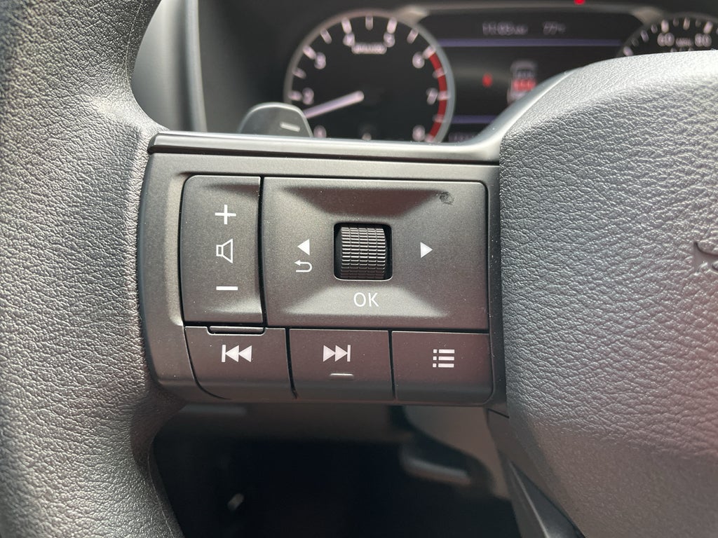 2025 Nissan Rogue S
