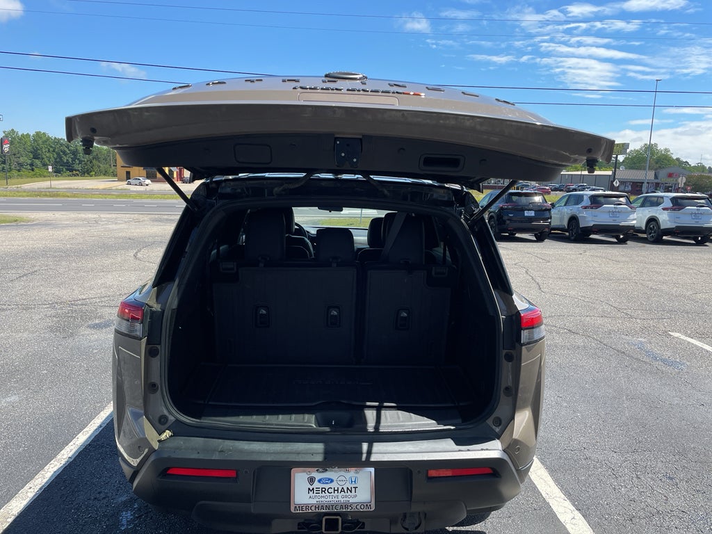2024 Nissan Pathfinder Rock Creek