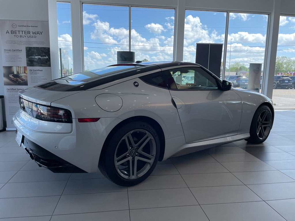 2025 Nissan Z Sport