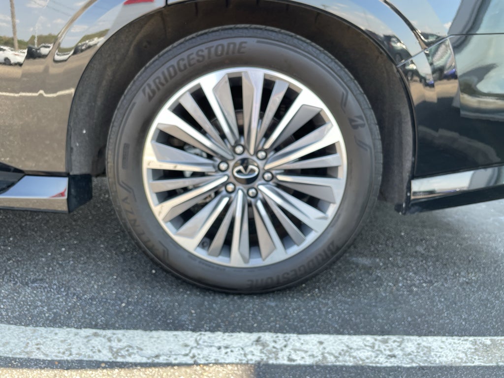 2025 INFINITI QX80 SENSORY