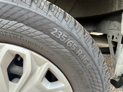 2023 Ford Transit Wagon XLT