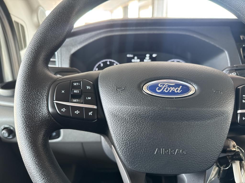 2024 Ford Transit Wagon XLT