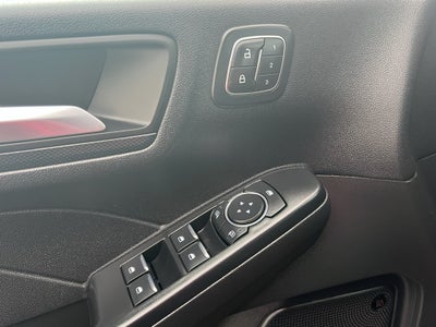 2025 Ford Escape ST-Line Elite
