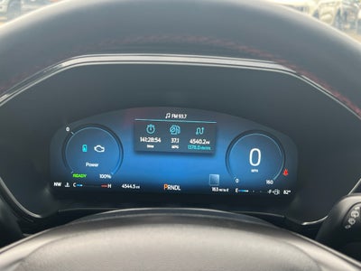 2025 Ford Escape ST-Line Elite