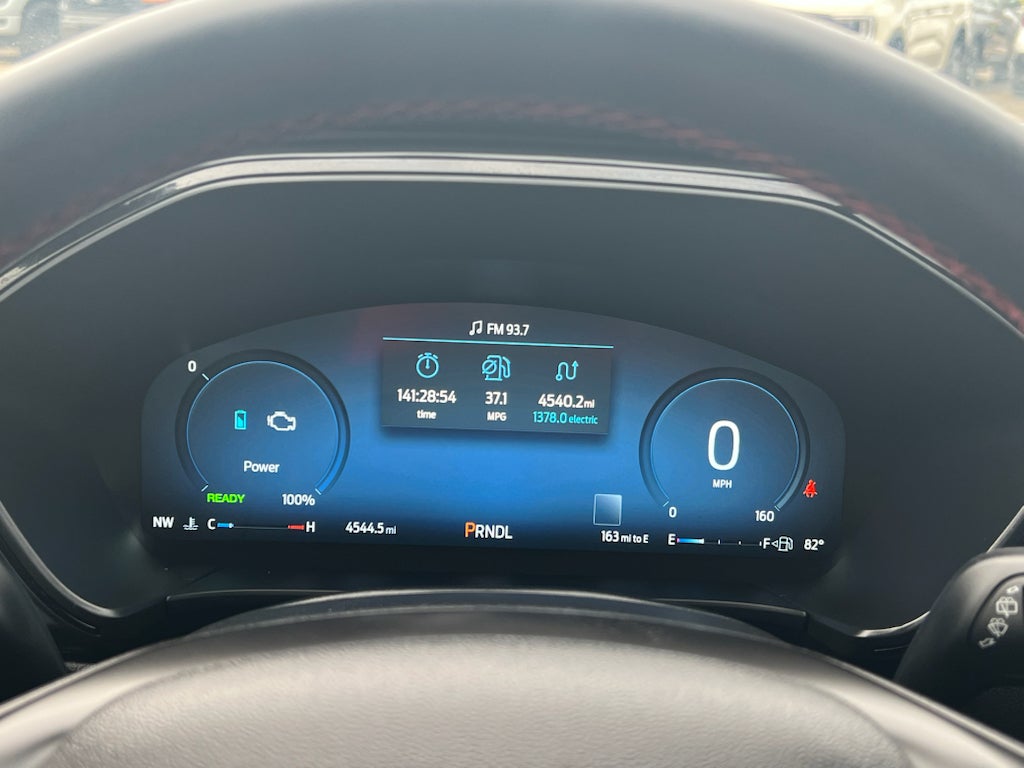 2025 Ford Escape ST-Line Elite