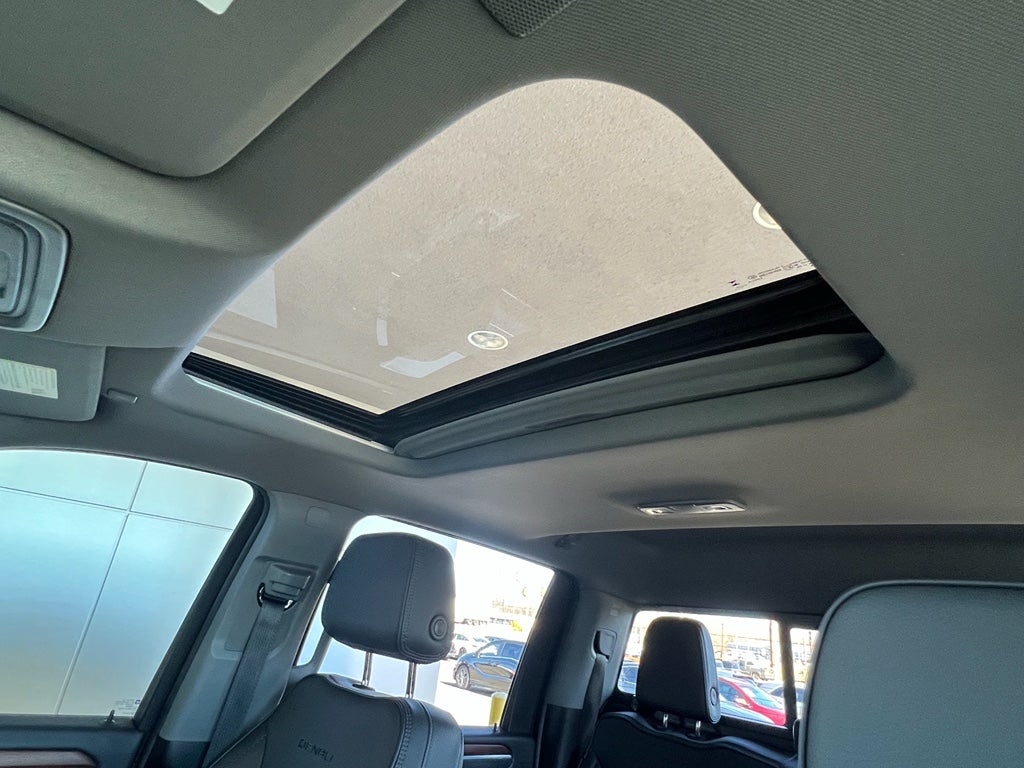 2025 GMC Sierra Denali