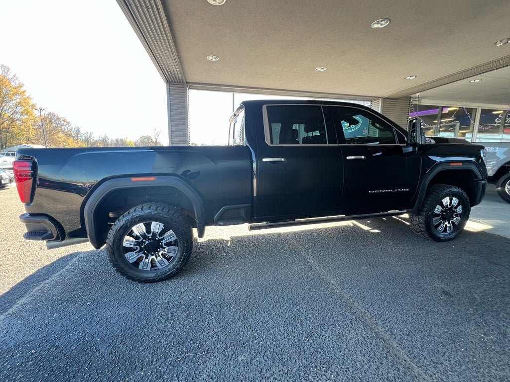 2025 GMC Sierra Denali
